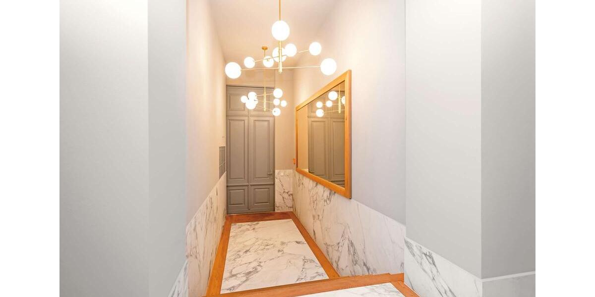 Dachgeschoßwohnung Berlin - 5 Zimmer, 211 m&sup2;, 6.328&euro; | Angebot:23795624