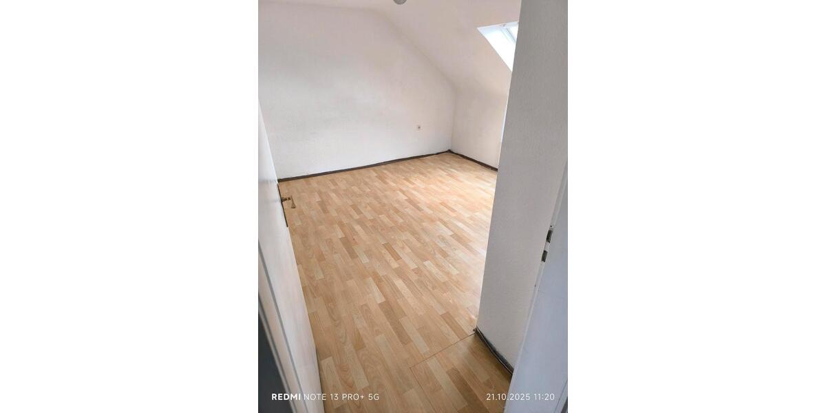 2,5 Zimmer DG Wohnung in Schwetzingen Hirschacker 2 zimmer