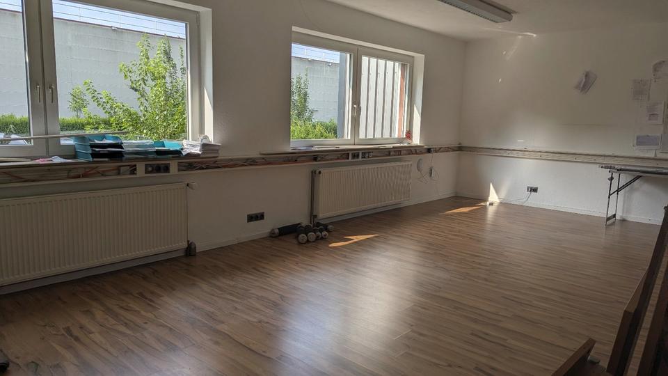 Gewerbeobjekt Sarstedt - 1.920&euro; | Angebot:23227870