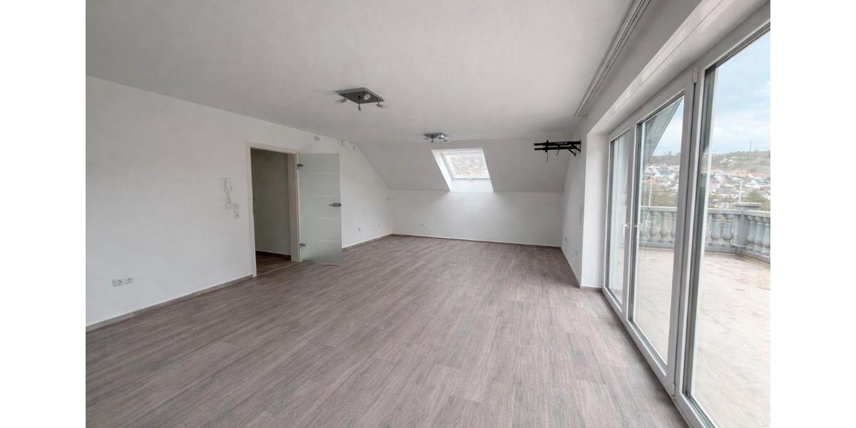 Etagenwohnung Großalmerode - 3 Zimmer, 122 m&sup2;, 1.050&euro; | Angebot:26365817