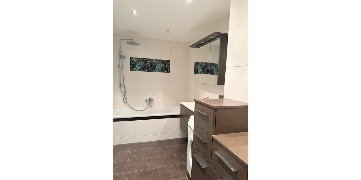 Dachgeschoßwohnung Werdau - 4 Zimmer, 78 m&sup2;, 700&euro; | Angebot:25369430