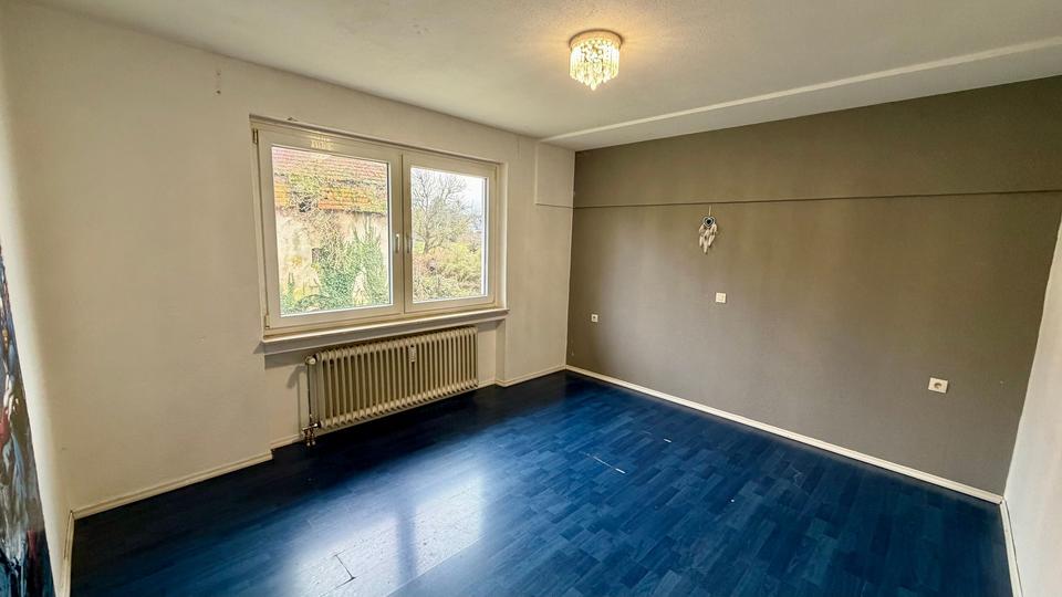 Etagenwohnung Felsberg - 4 Zimmer, 74 m&sup2;, 475&euro; | Angebot:24508143