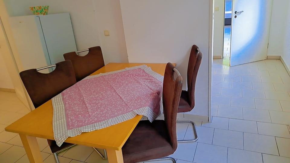 Wohnen auf Zeit Wiesmoor - 4 Zimmer, 90 m&sup2;, 20&euro; | Angebot:26057930