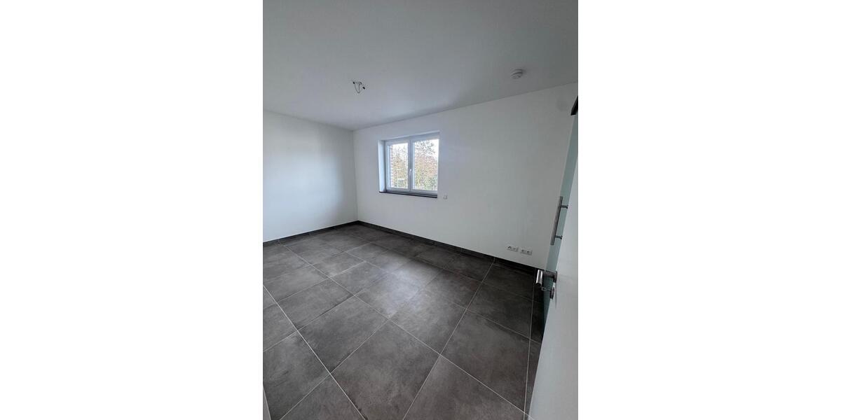 Doppelhaushälfte Zülpich - 4 Zimmer, 137 m&sup2;, 1.750&euro; | Angebot:25322643
