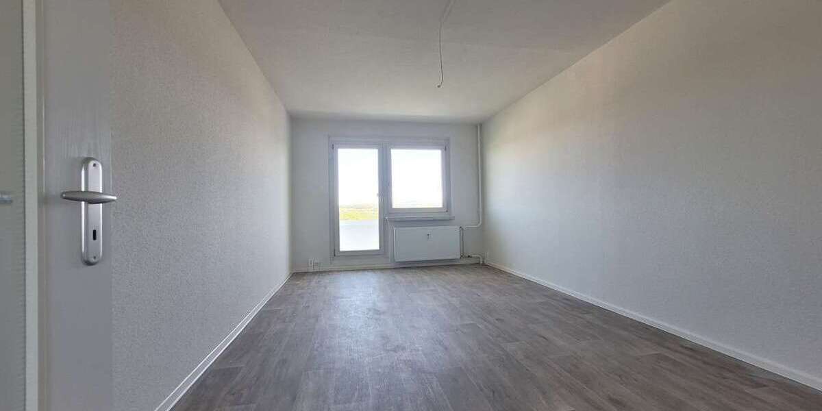 Etagenwohnung Plauen Chrieschwitz - 4 Zimmer, 90 m&sup2;, 451&euro; | Angebot:26548834