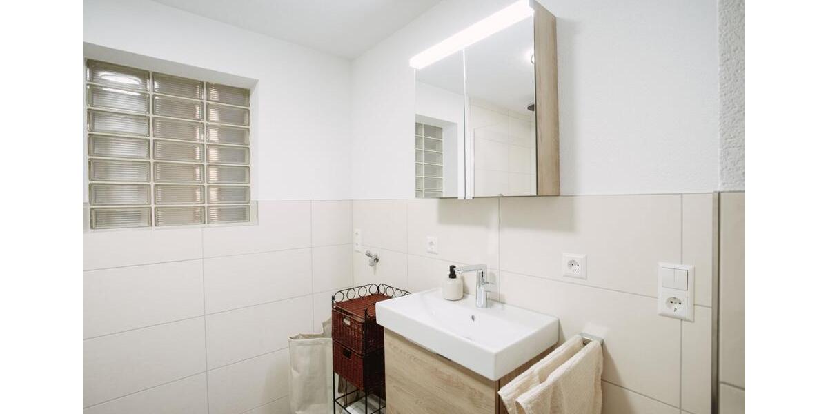 Erdgeschoßwohnung Bretzfeld - 3 Zimmer, 80 m&sup2;, 130&euro; | Angebot:25783423