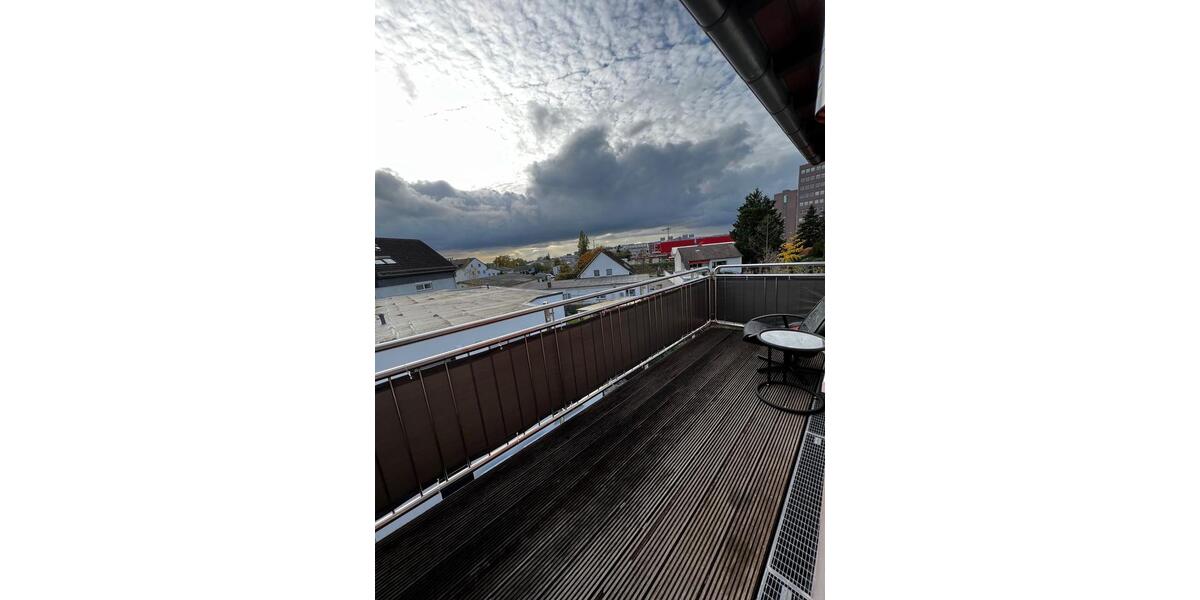 Dachgeschoßwohnung Weiterstadt - 3 Zimmer, 65 m&sup2;, 1.100&euro; | Angebot:24837050