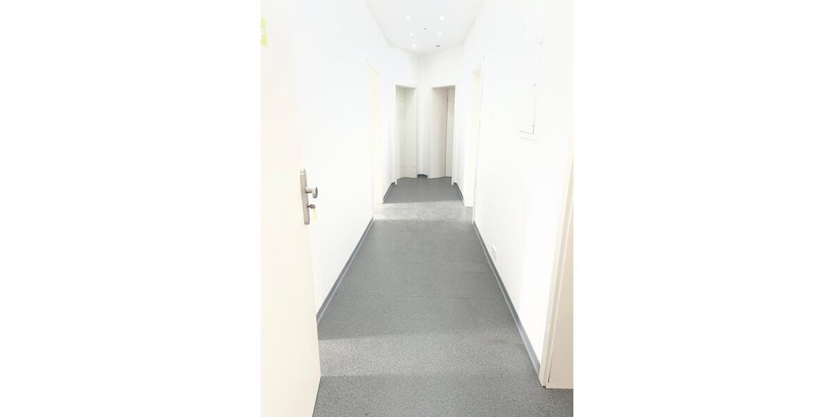 Etagenwohnung Bitterfeld-Wolfen Bitterfeld - 4 Zimmer, 85 m&sup2;, 592&euro; | Angebot:25924774