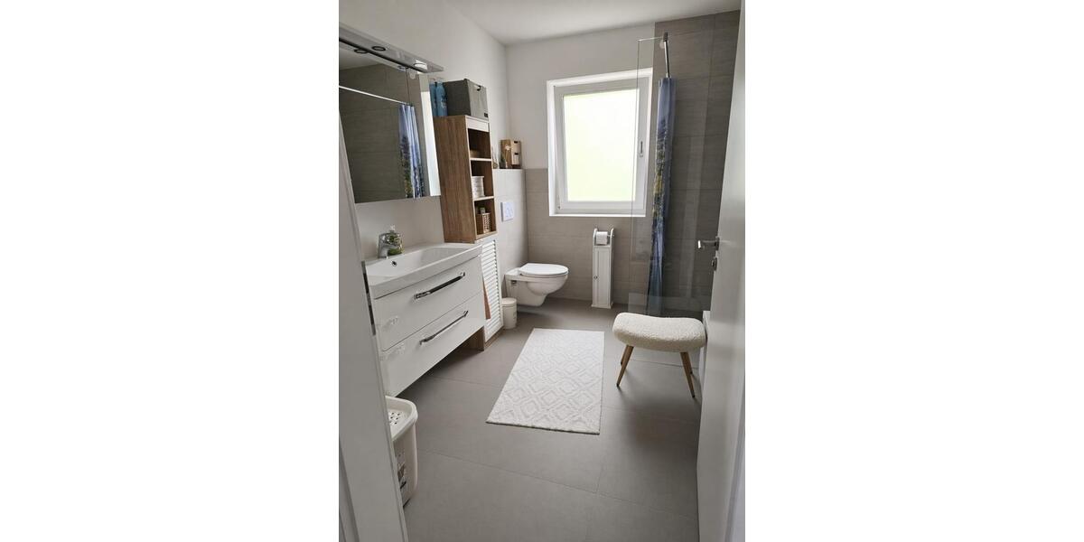 Etagenwohnung Tittling - 3 Zimmer, 78 m&sup2;, 900&euro; | Angebot:26632571