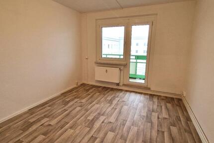 Wohnung Neubrandenburg Datzeberg - 2 Zimmer, 41 m&sup2;, 282&euro; | Angebot:25049011