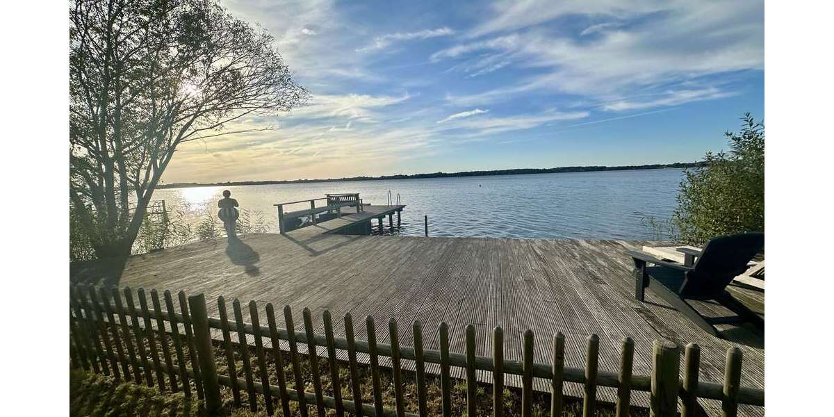 Haus zum Mieten in Bad Zwischenahn 4.750 € 200 m² 7.5 zimmer