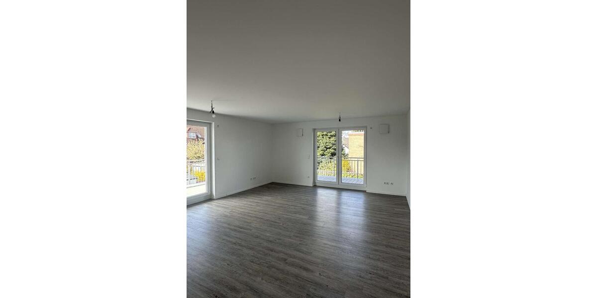 Etagenwohnung Oldenburg Kreyenbrück - 2 Zimmer, 100 m&sup2;, 1.090&euro; | Angebot:26146041