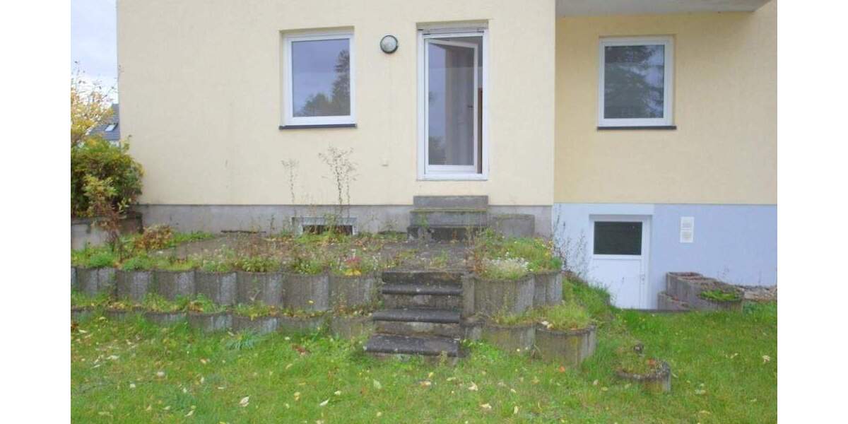 Ruhige 3-Zimmer-Wohnung mit Terrasse, separater Küche und Laminatboden am Rande von Königsbrück 3 zimmer