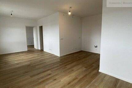 Wohnung Kitzingen - 2 Zimmer, 60 m&sup2;, 670&euro; | Angebot:26820669