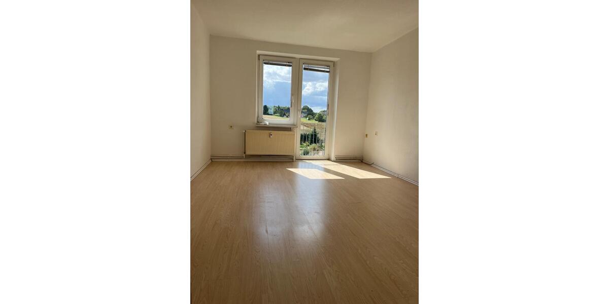 Etagenwohnung Malchin - 3 Zimmer, 57 m&sup2;, 310&euro; | Angebot:23908429