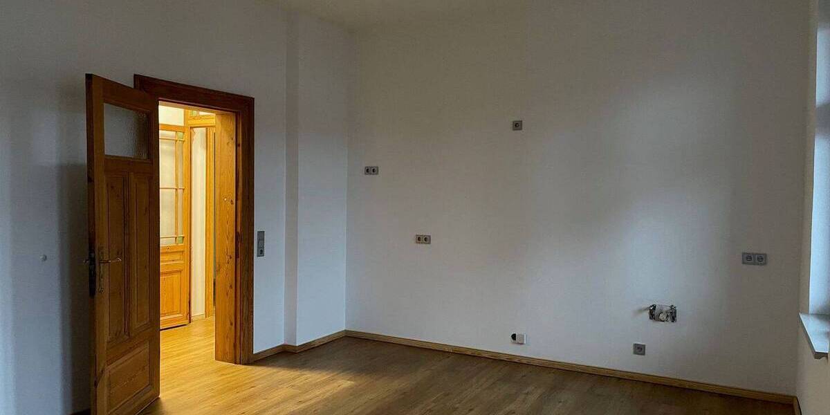 Etagenwohnung Rathenow Nordsiedlung - 3 Zimmer, 89 m&sup2;, 755&euro; | Angebot:26358321