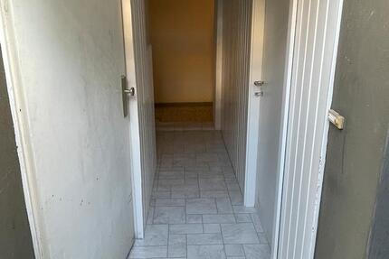 Keller Wohnung zu mieten - nur für Familie 5 zimmer