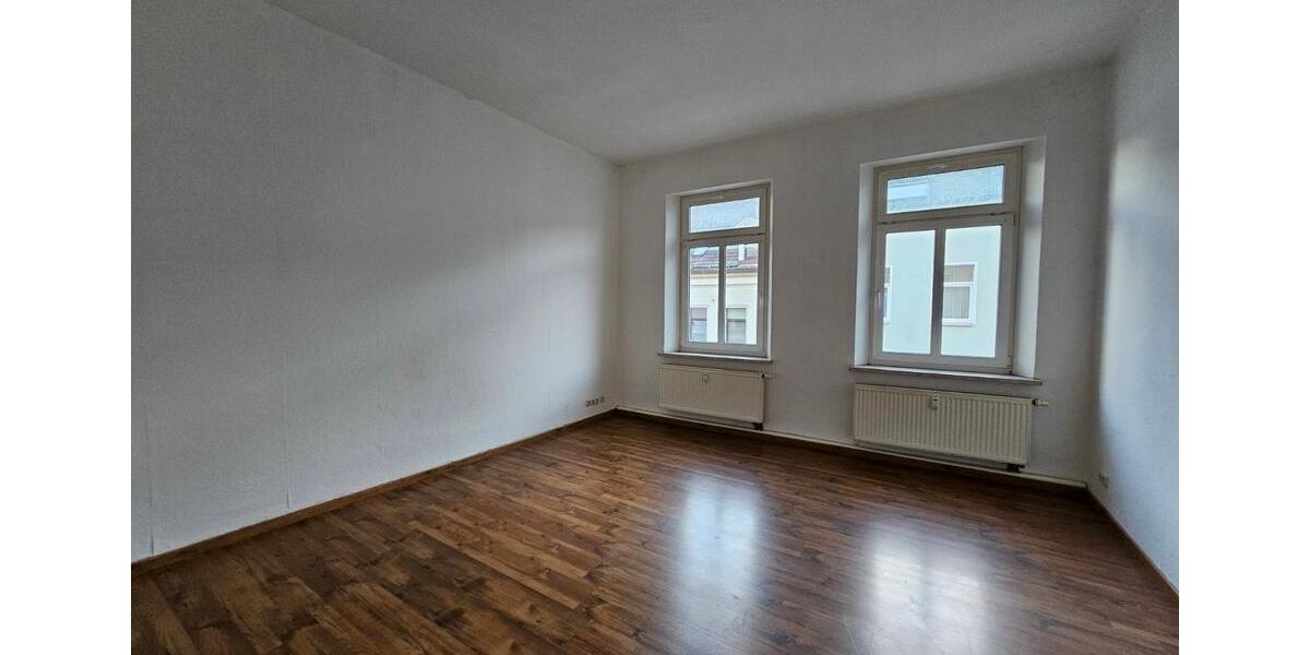 Etagenwohnung Werdau - 5 Zimmer, 108 m&sup2;, 450&euro; | Angebot:25810285