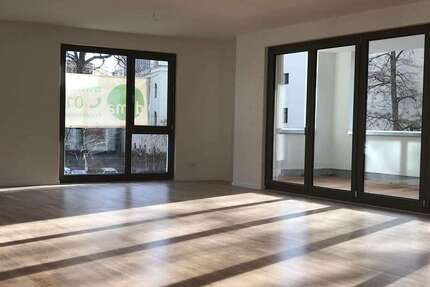 Wohnung zum Mieten in Leipzig 1.930 € 148.8 m² 4 zimmer