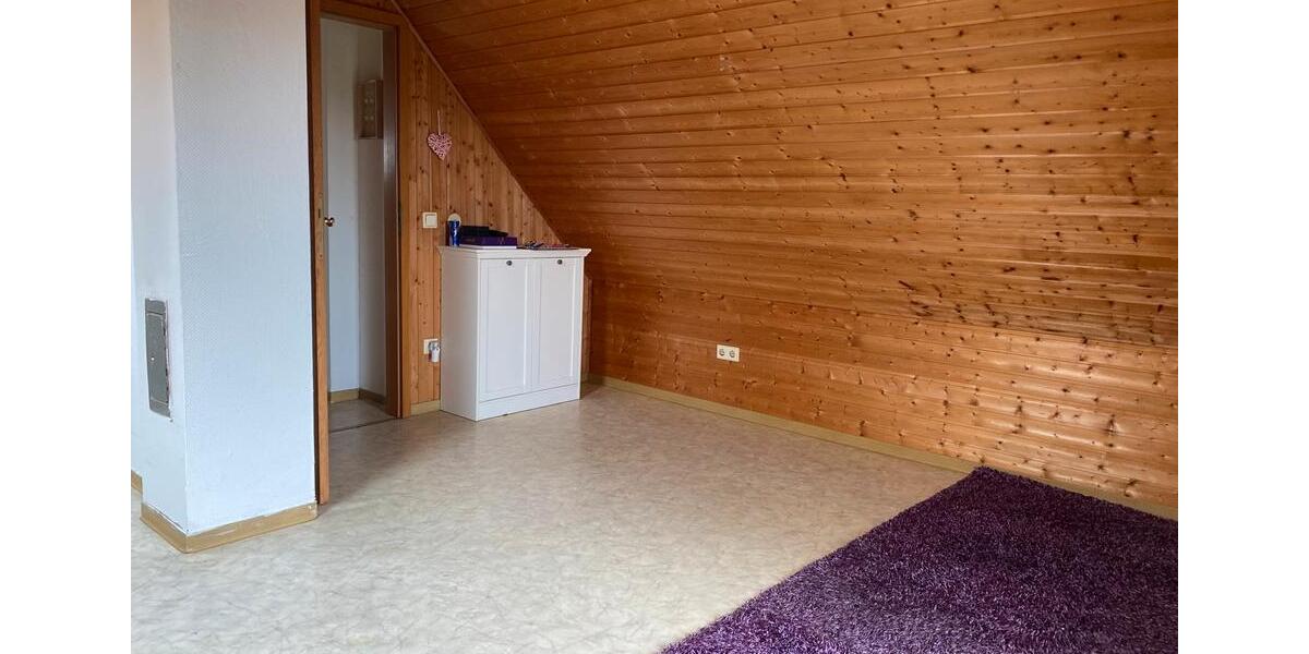 Dachgeschoßwohnung Papenburg - 2 Zimmer, 50 m&sup2;, 420&euro; | Angebot:25378876