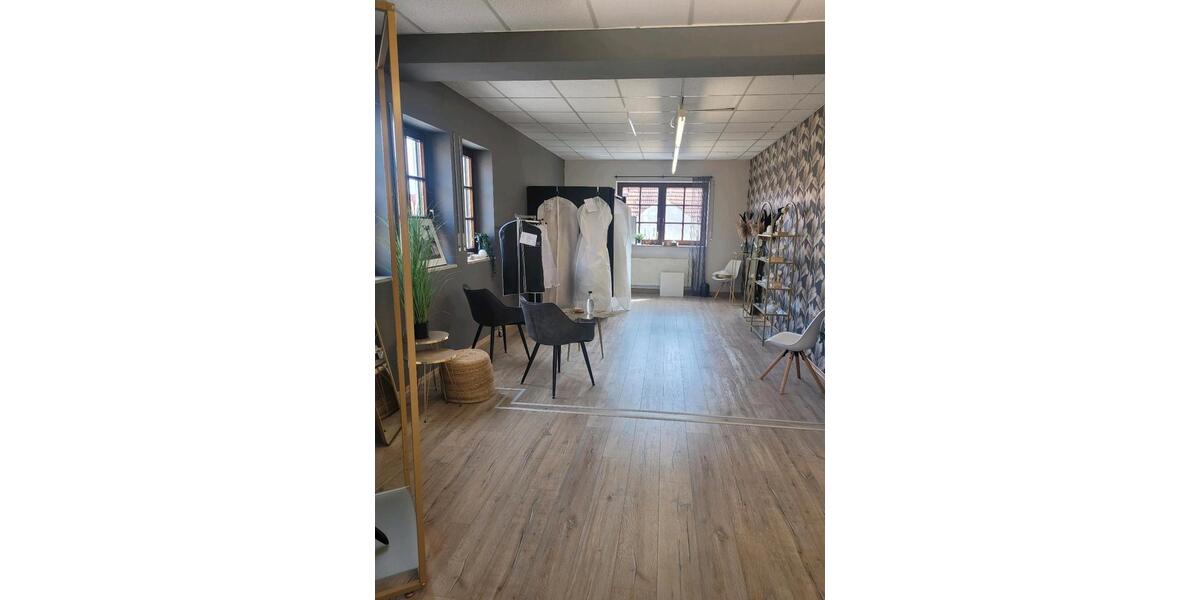 Gewerbeobjekt Roding - 2.100&euro; | Angebot:24178230