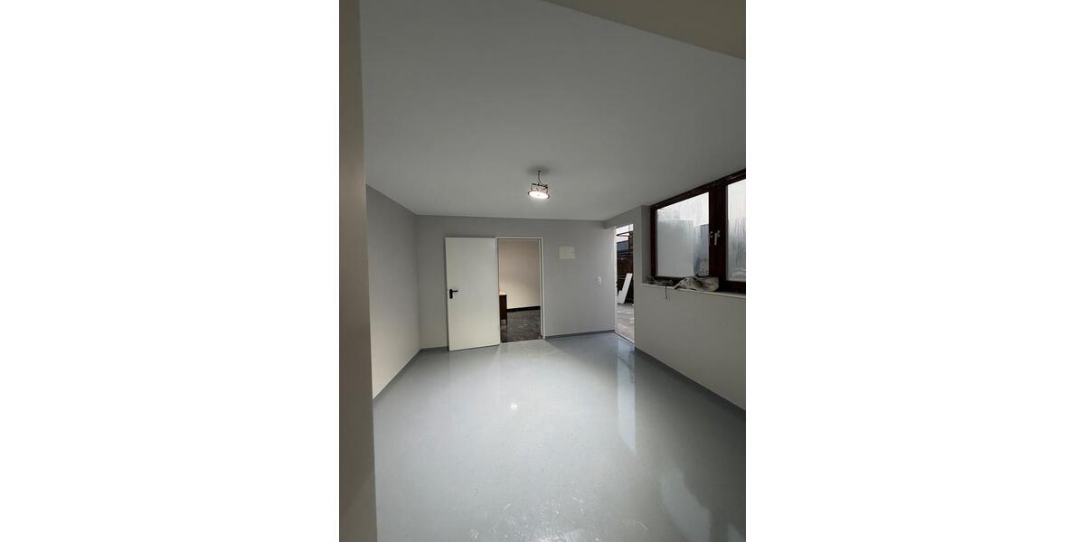 Gewerbeobjekt Lahr (Schwarzwald) - 2.500&euro; | Angebot:25959006