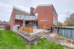 Helle 4-Zimmer-Wohnung mit Terrasse und Top-Ausstattung in Stade