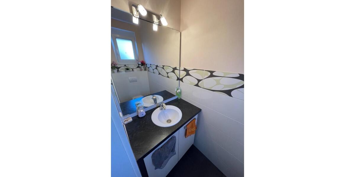 Reihenhaus Berlin Spandau - 5 Zimmer, 142 m&sup2;, 2.600&euro; | Angebot:25832956