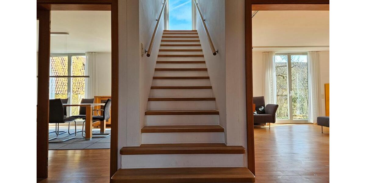 Einfamilienhaus Heroldsbach - 6 Zimmer, 178 m&sup2;, 2.100&euro; | Angebot:26300244