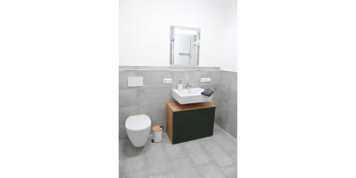 Wohnen auf Zeit Greifswald - 5 Zimmer, 110 m&sup2;, 220&euro; | Angebot:26397494