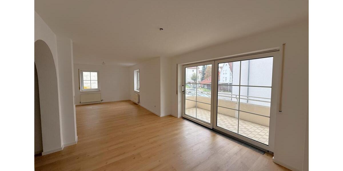 Erdgeschoßwohnung Laupheim - 2.5 Zimmer, 76 m&sup2;, 850&euro; | Angebot:24487415