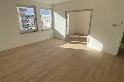 Wohnung Wuppertal Gemarkung Barmen - 3 Zimmer, 77 m&sup2;, 750&euro; | Angebot:26329322