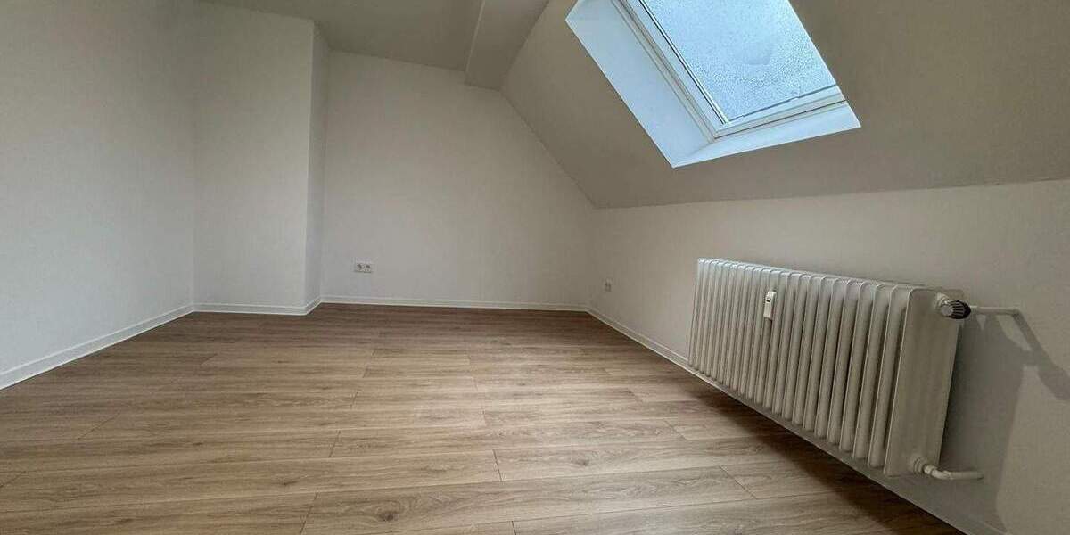 Etagenwohnung Saarbrücken Eschberg - 2 Zimmer, 50 m&sup2;, 495&euro; | Angebot:26530222