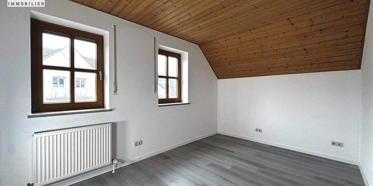 Einfamilienhaus Bayreuth Oberkonnersreuth - 5 Zimmer, 185 m&sup2;, 1.800&euro; | Angebot:24775327
