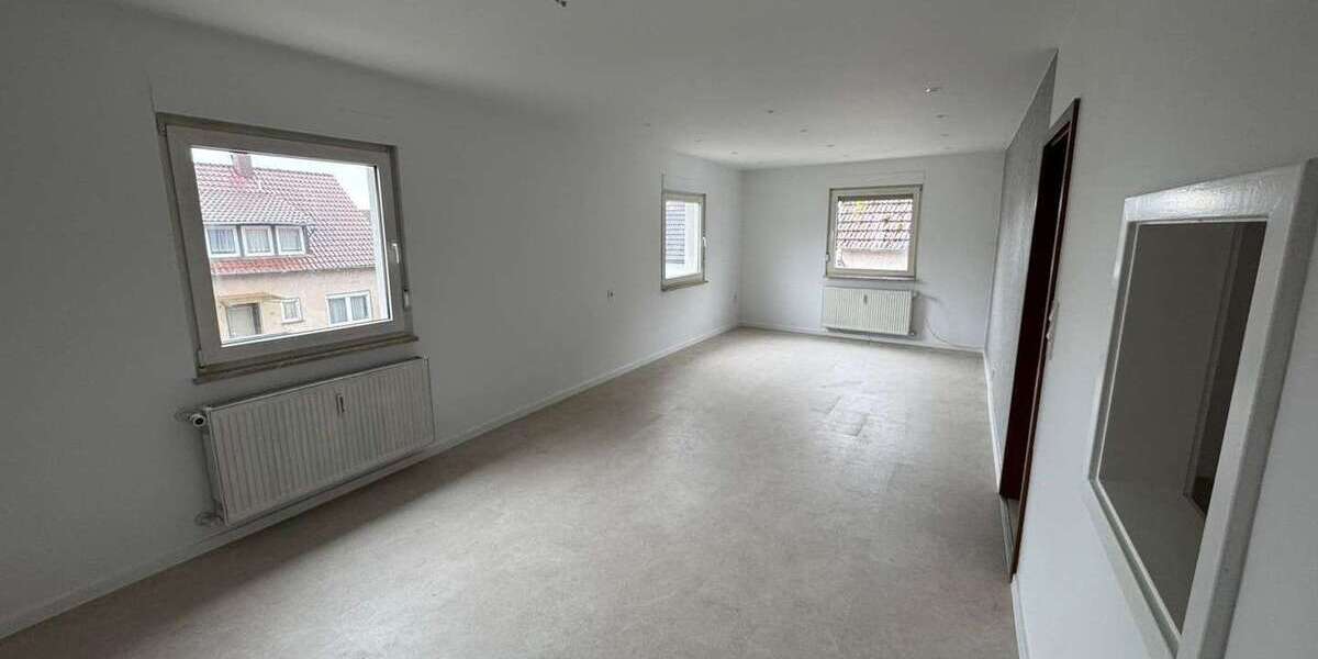 Etagenwohnung Frankweiler - 4 Zimmer, 100 m&sup2;, 900&euro; | Angebot:24587027