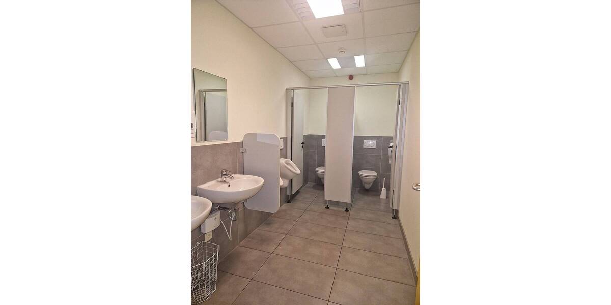 Gewerbeobjekt Döbeln Sörmitz - 5 Zimmer, 2 m&sup2;, 10.410&euro; | Angebot:25743298