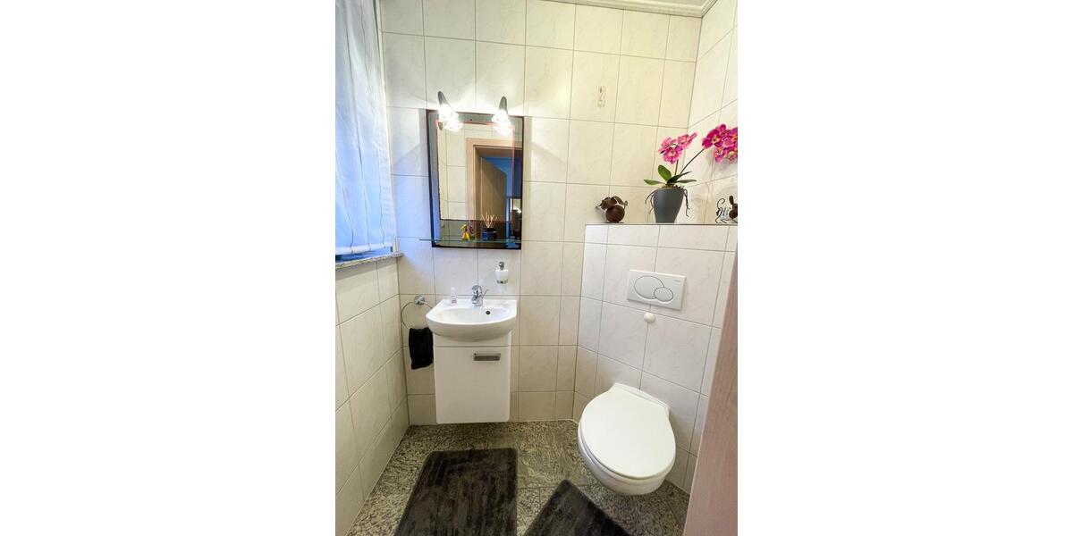 Etagenwohnung Maxdorf - 2 Zimmer, 102 m&sup2;, 1.150&euro; | Angebot:26018468