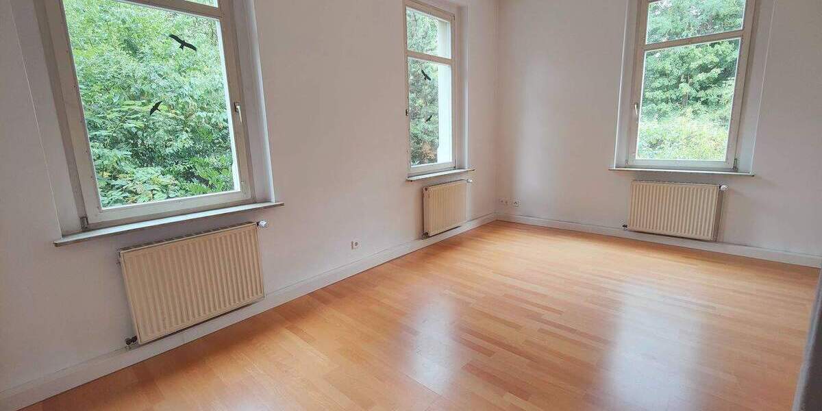 Etagenwohnung Coburg - 4 Zimmer, 123 m&sup2;, 1.085&euro; | Angebot:25697903