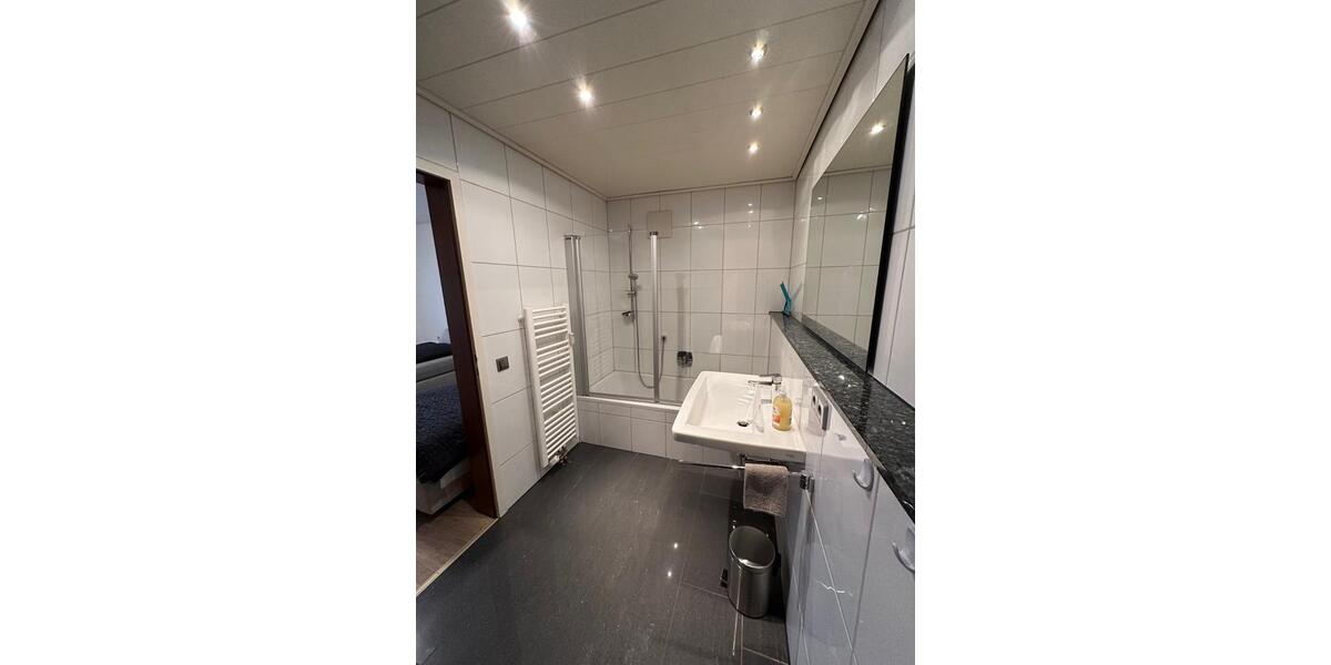 Etagenwohnung Dettingen an der Erms - 2.5 Zimmer, 65 m&sup2;, 950&euro; | Angebot:26652070