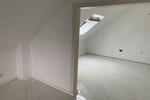Dachgeschoßwohnung Oberhausen Schmachtendorf - 4 Zimmer, 85 m&sup2;, 600&euro; | Angebot:26670217