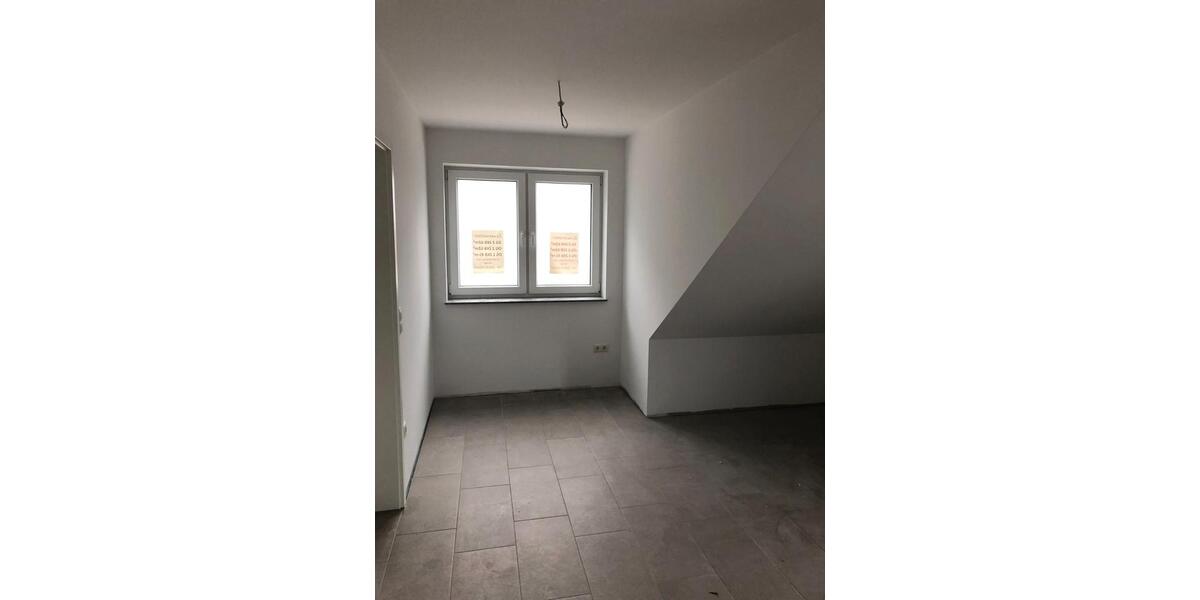 Dachgeschoßwohnung Sinzig - 1 Zimmer, 45 m&sup2;, 570&euro; | Angebot:26223779