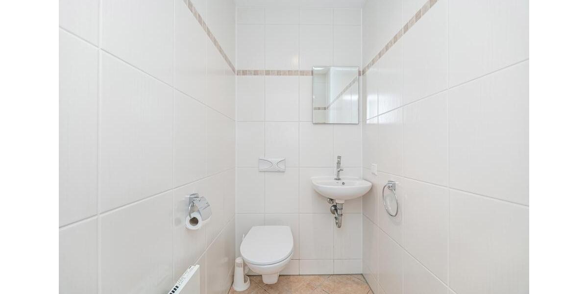 Einfamilienhaus Grünwald - 5 Zimmer, 160 m&sup2;, 4.700&euro; | Angebot:25987282