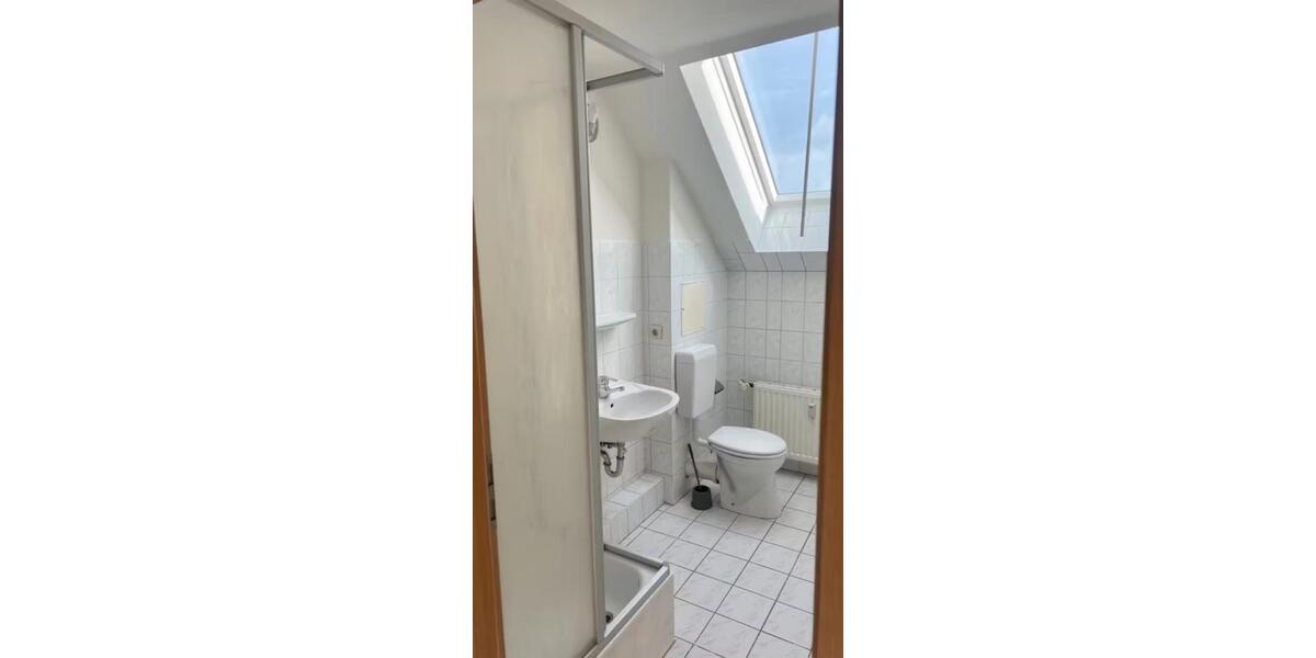 Helle 1-Zimmer-Wohnung mit neuer Küche in Suckow 1 zimmer