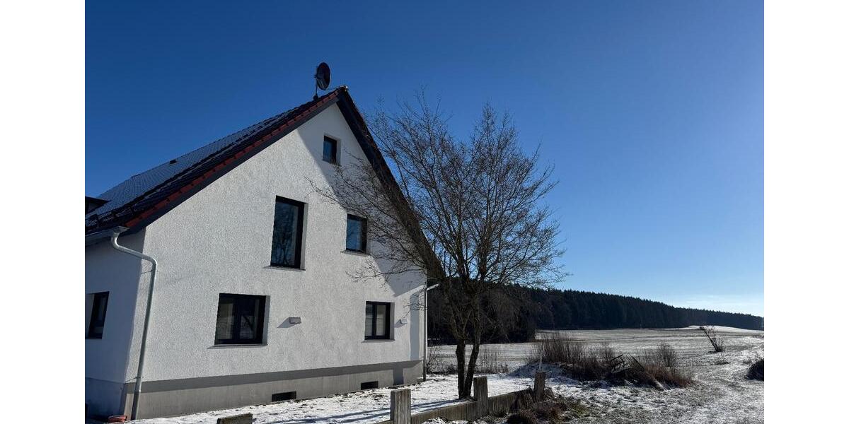 Zwei Wohnungen im Grünen Erstbezug nach Kernsanierung 5 zimmer