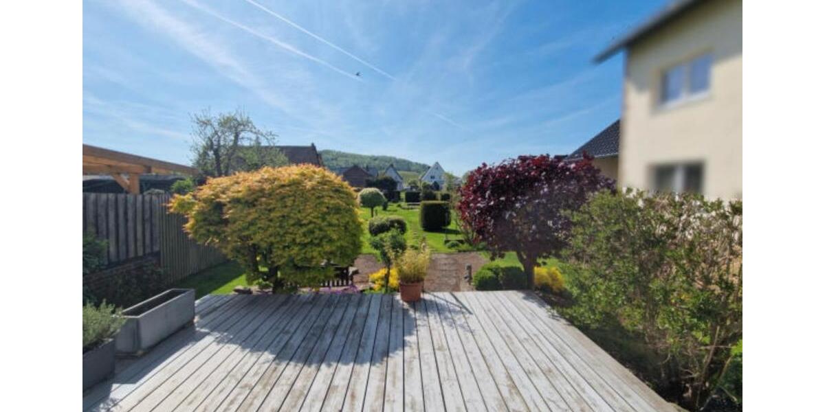 Einfamilienhaus Höxter - 8 Zimmer, 155 m&sup2;, 950&euro; | Angebot:26652609