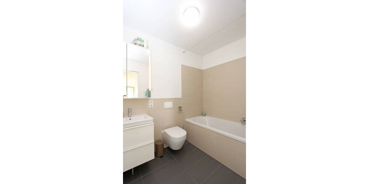 Etagenwohnung München Ramersdorf-Perlach - 2 Zimmer, 64 m&sup2;, 1.850&euro; | Angebot:26733687