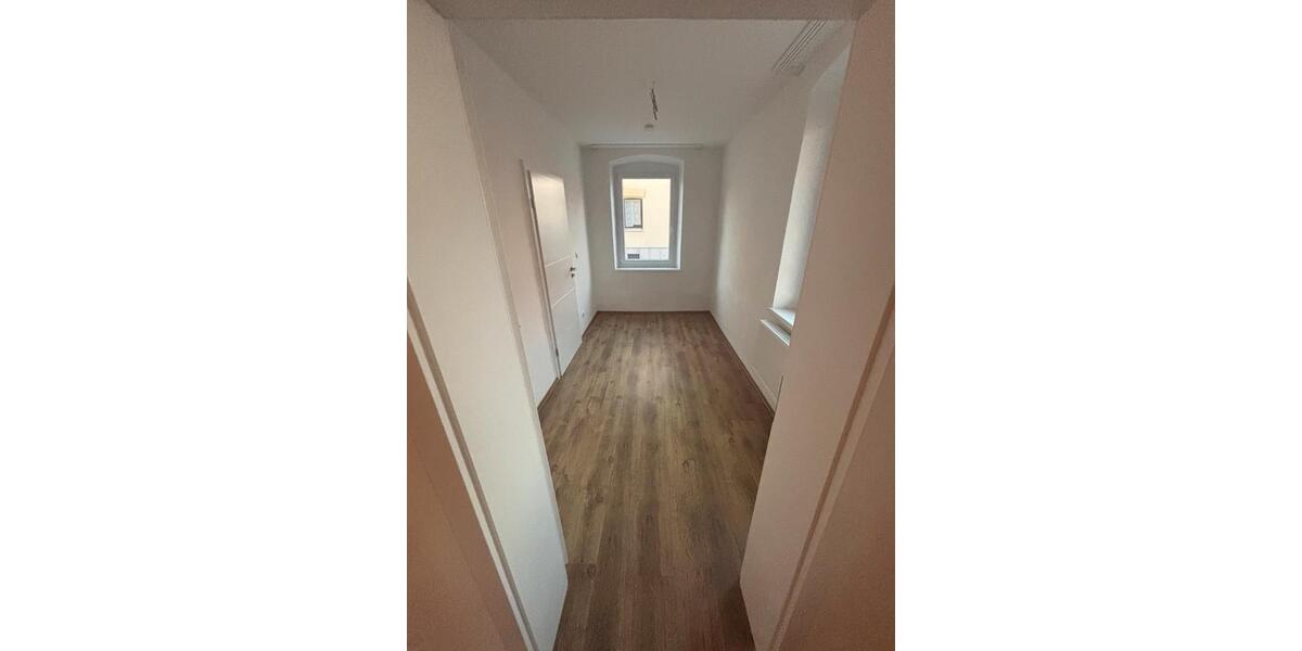 Erdgeschoßwohnung Furth im Wald - 5 Zimmer, 125 m&sup2;, 650&euro; | Angebot:25804182