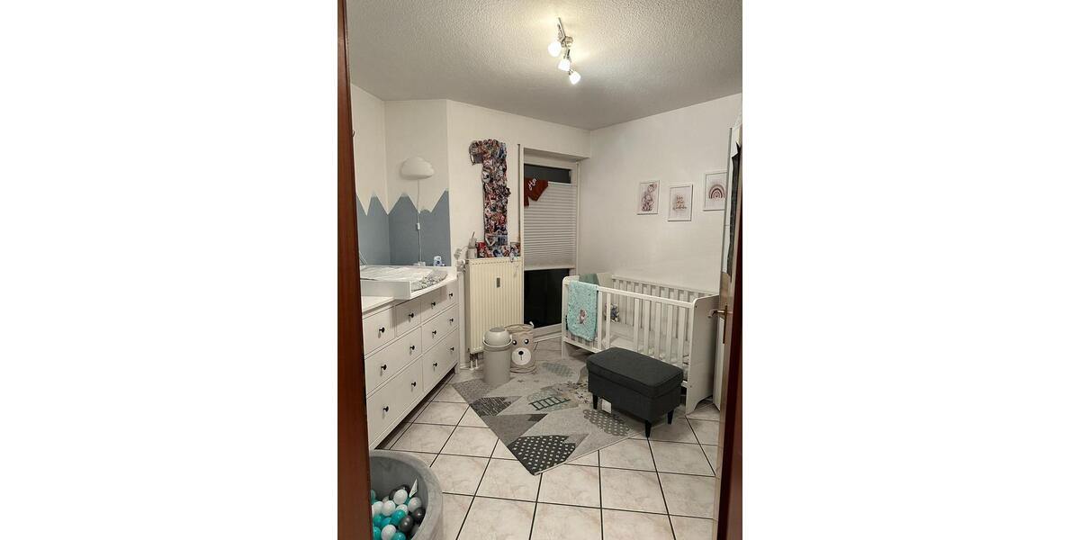 Etagenwohnung Rüdesheim - 3 Zimmer, 90 m&sup2;, 900&euro; | Angebot:26688073