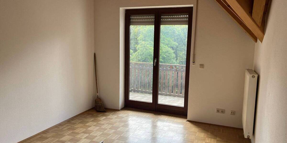 Mehrfamilienhaus, Wohnhaus Donauwörth - 6 Zimmer, 200 m&sup2;, 1.550&euro; | Angebot:25695991