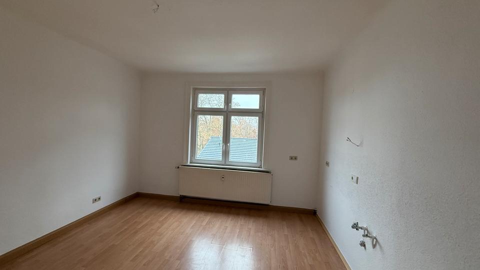 Etagenwohnung Gotha - 4 Zimmer, 96 m&sup2;, 700&euro; | Angebot:26615525